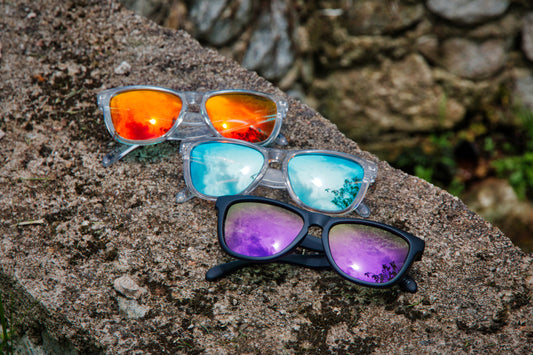 Who Owns the Most Pairs of Sunglasses in the World?